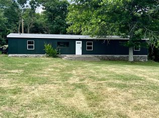 301 Coleman Rd, Cornersville, TN 37047