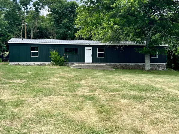 301 Coleman Rd, Cornersville, TN 37047