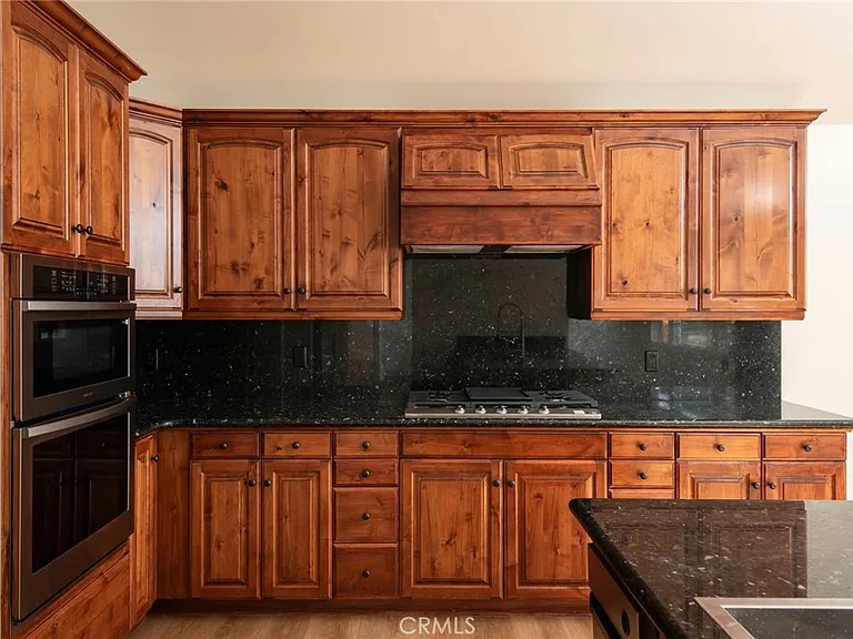 1477 Sequoia Dr — Photo 7
