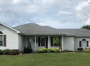 17 Magnolia Dr, Salem, MO 65560
