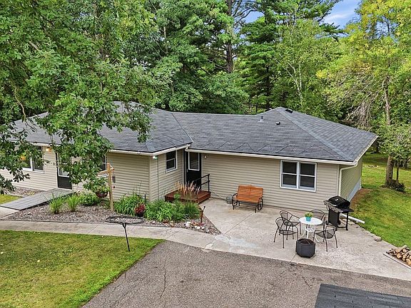2nd image of 535 6th Ave SE