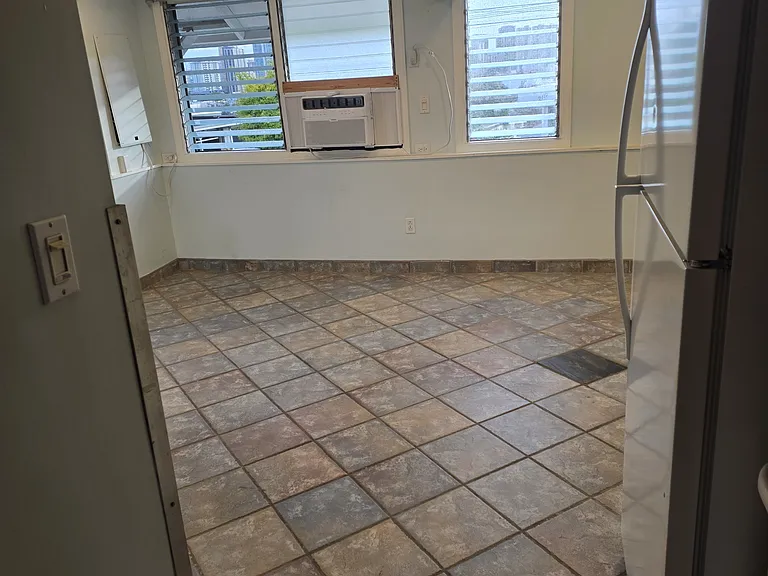 2120 Clement St — Photo 20