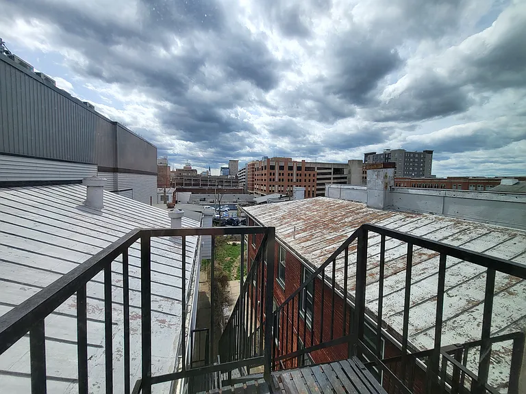 36 E Walnut St #4 — Photo 20