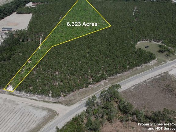 2nd image of 4690 Godwin Rd