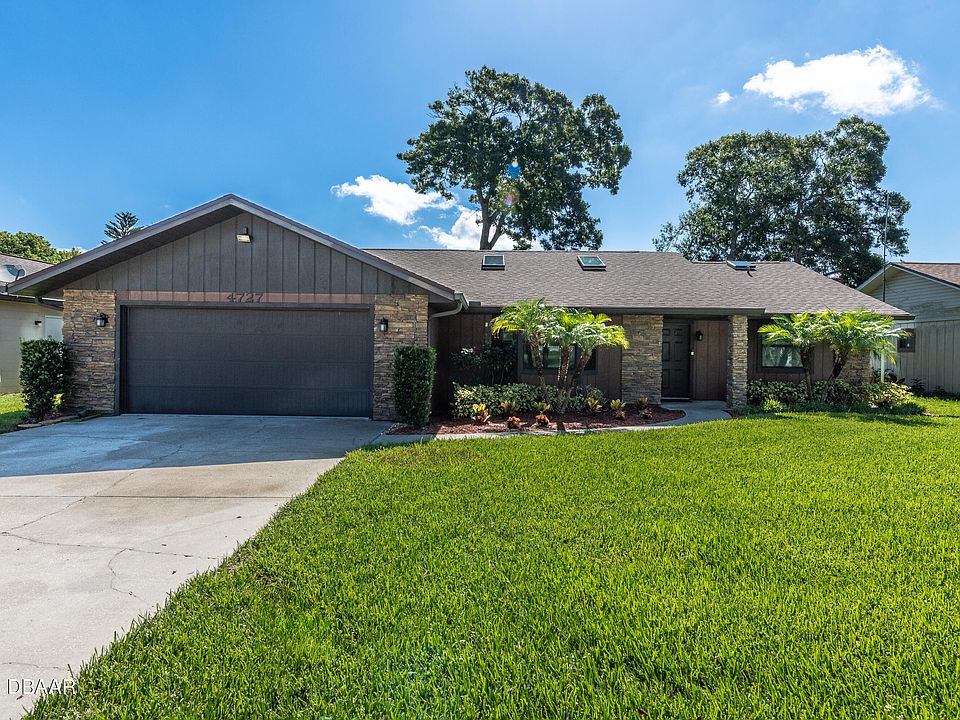 1st image of 4727 Hidden Lake Dr
