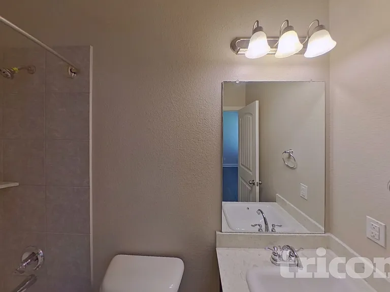 513 Alice Ln — Photo 18