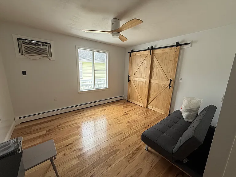 21 Kentville Ter — Photo 10
