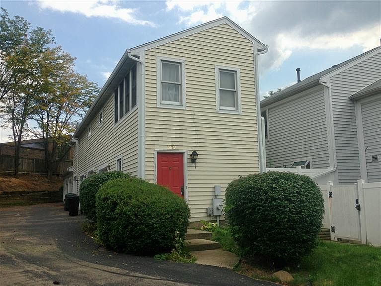 1st image of 3179 Gracemore Ave