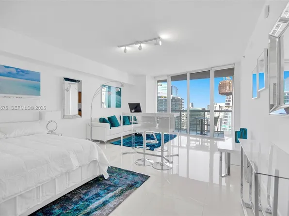 475 Brickell Ave APT 5010, Miami, FL 33131
