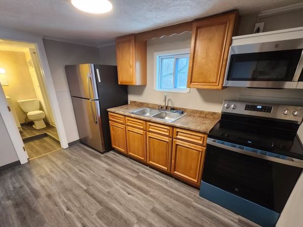 317 Elbow Rd Floor 2