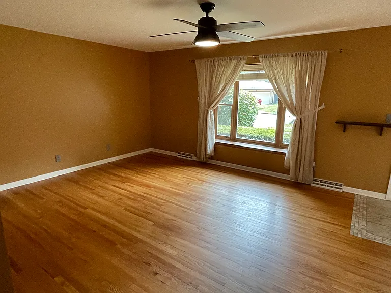 4612 Newcastle Rd — Photo 11