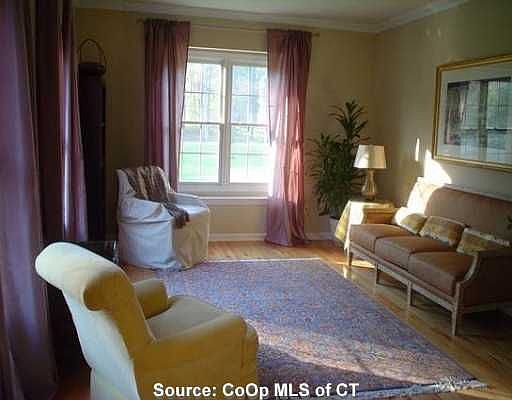 Formal Living Room with 9ft. ceilings