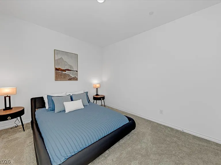 299 Mount Tyndall St — Photo 23