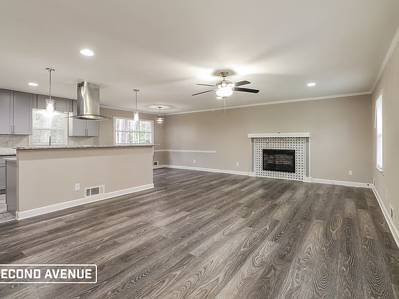 4th image of 4115 Sweet Water Ln SE