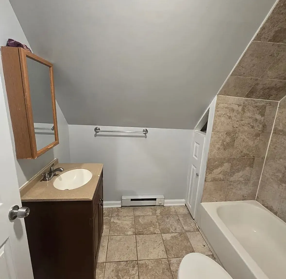 334 Fulton St — Photo 4
