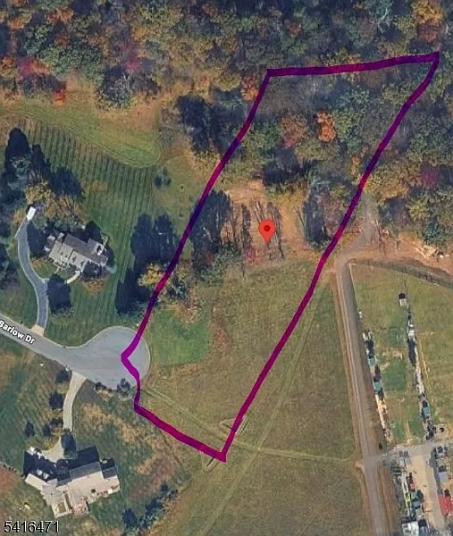 12 Barlow Dr photo 1