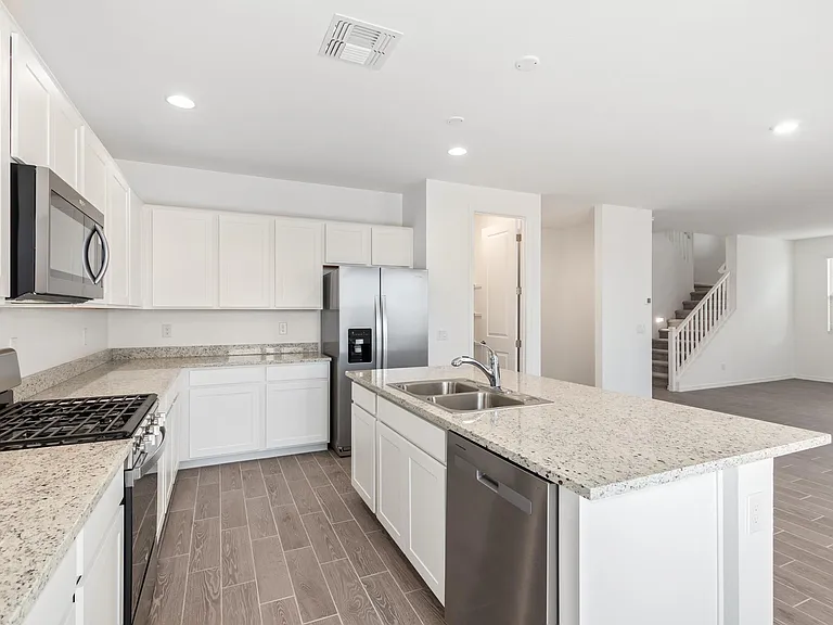 Brand new appliances, side-by-side door Refrigerator, Dishwasher, gas range & a Oven