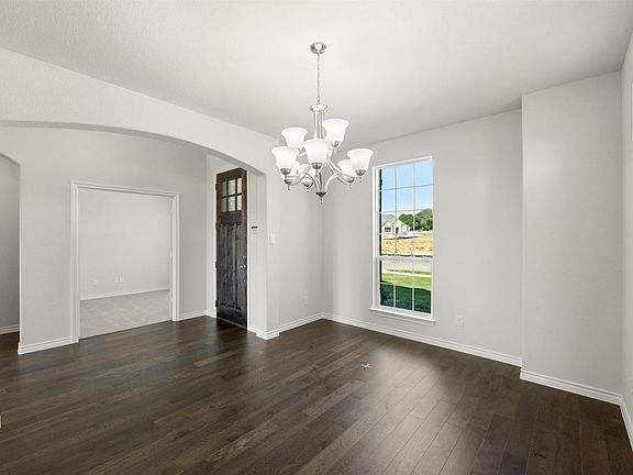5th image of 3140 Hill Ct