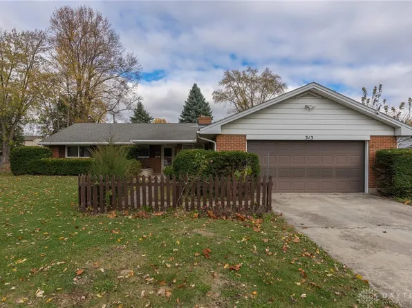 313 Magnolia Ave, Englewood, OH 45322