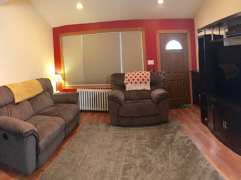 1st image of 3167 Avenue W