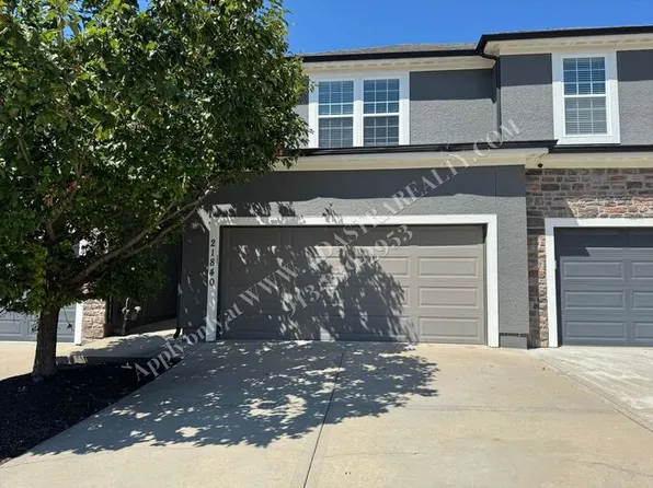 21840 W 123rd Ter, Olathe, KS 66061