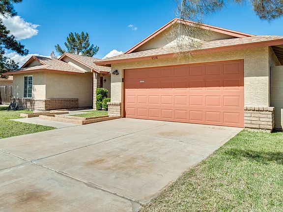 4th image of 8938 W Las Palmaritas Dr