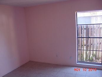 2nd image of 10716 Crowngate Ln