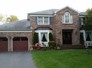 67 Apache Dr, Manalapan, NJ 07726
