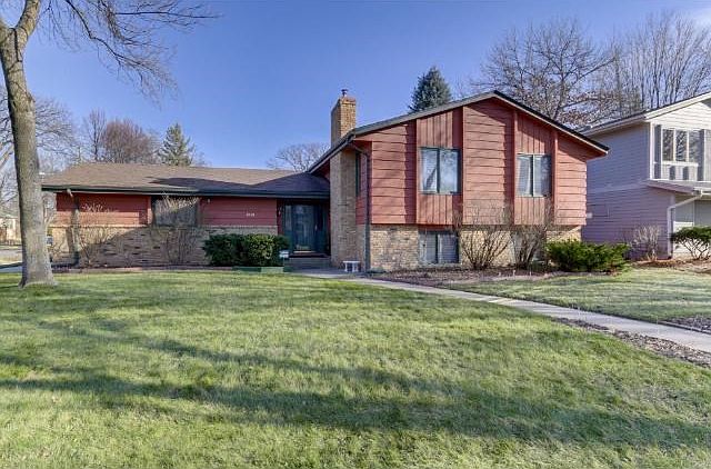 1st image of 3601 46th Ave S