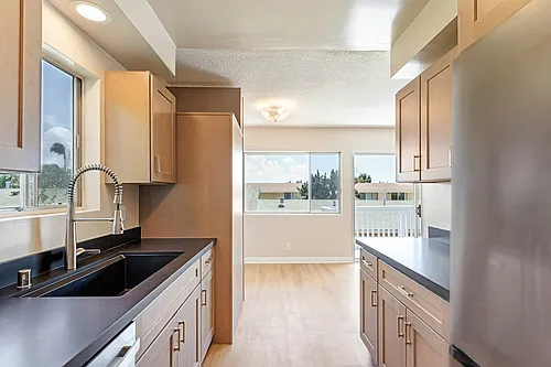 2508 Aviation Blvd #B Photo 1