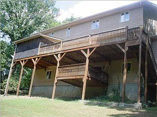 2nd image of 1728 Valley Forge Dr