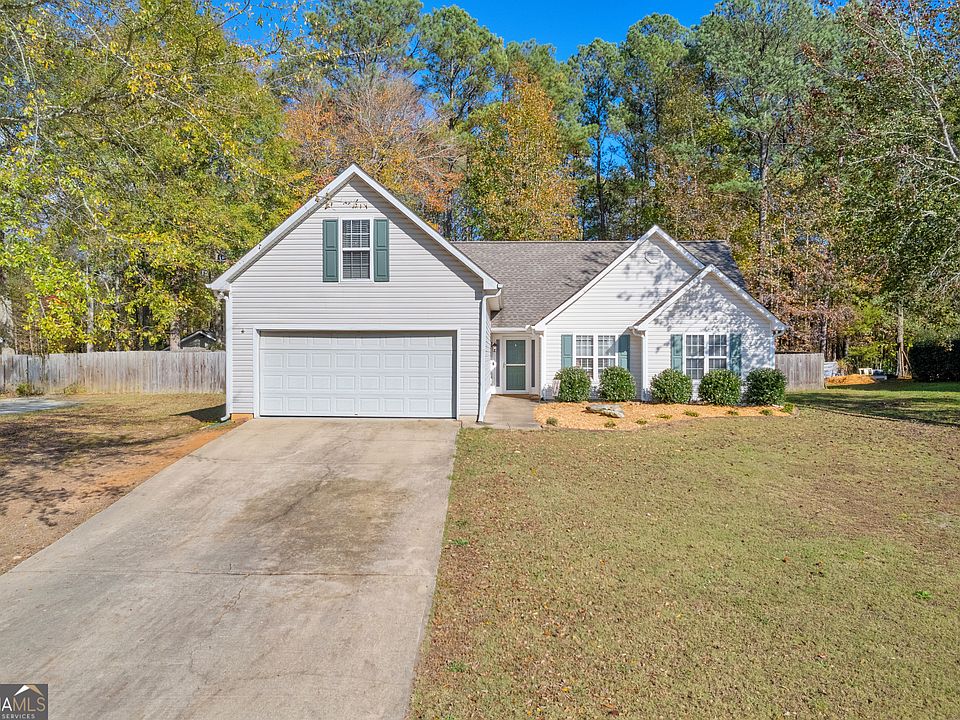 1st image of 390 Windermere Dr