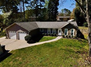 5163 Irwin Ct SW, Lilburn, GA 30047