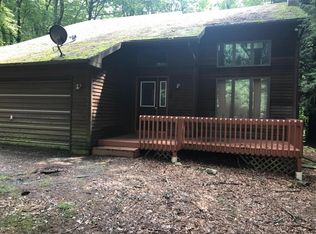 12 Junco Ln, Albrightsville, PA 18210