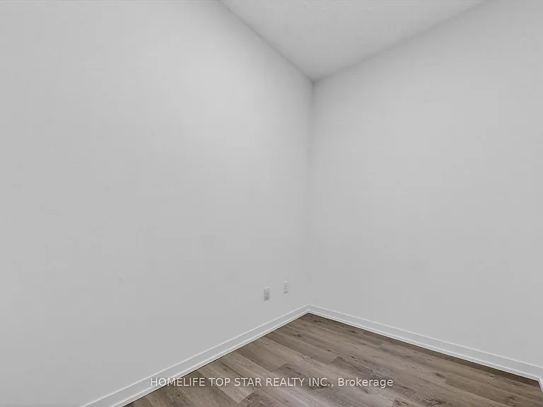 8 Interchange Way #5601 — Photo 22
