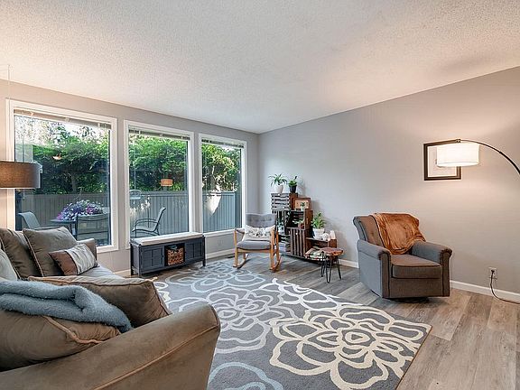 4th image of 9006 NE 83rd Ct