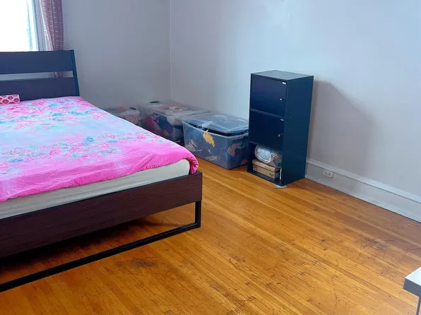 572 E Sanger St, Philadelphia, PA 19120