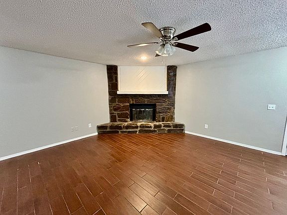 3rd image of 4732 S Ironwood Ave