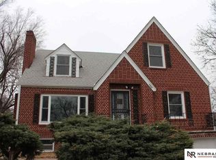 4926 Grand Ave, Omaha, NE 68104