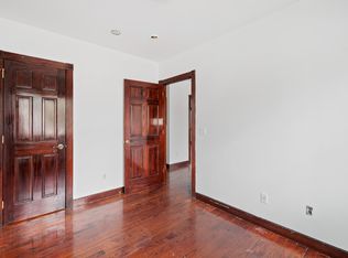 69-03 Cloverdale Blvd #1, Oakland Gardens, NY 11364