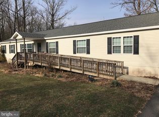 13 Hickory Dr, Quakertown, PA