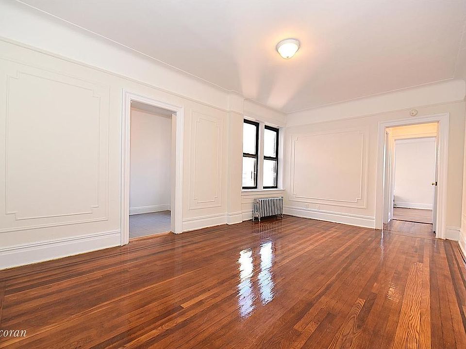 1st image of 3056 30th St #6C