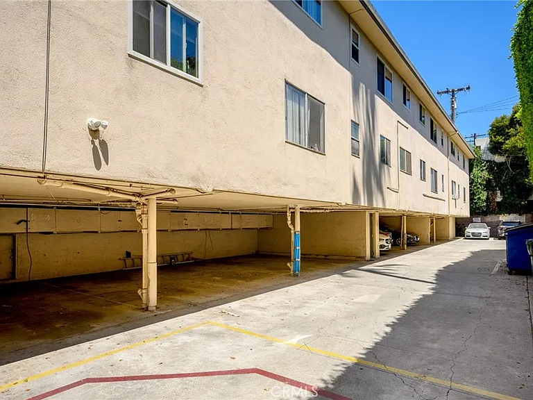 7969 Norton Ave #5 — Photo 16