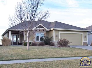 6103 SW 4th St, Topeka, KS 66615