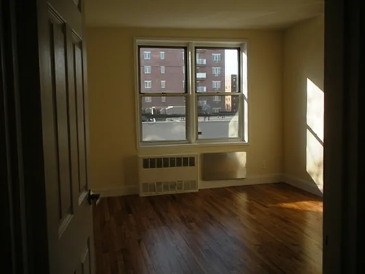 Sold by Jonas Equities | media 16