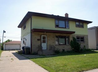 8121 W Thurston Ave, Milwaukee, WI 53218