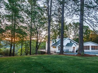 12380 Hilltop Ter, Grass Valley, CA 95949