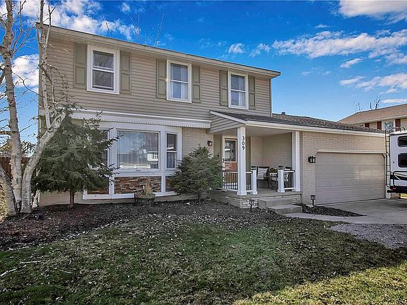2nd image of 309 Colonial Dr