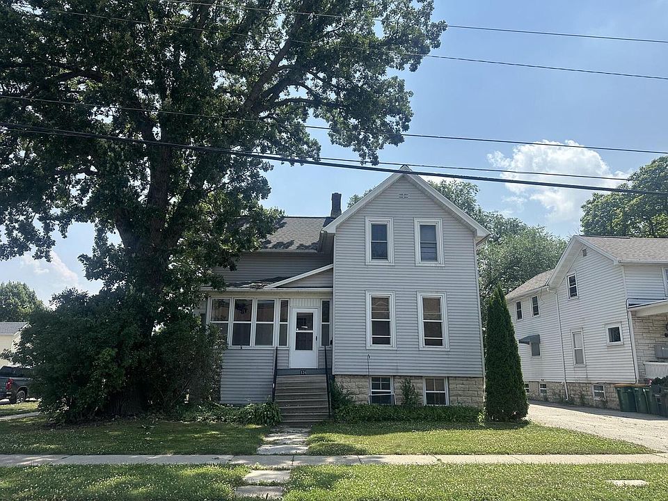 1st image of 124 E Merrill AVENUE