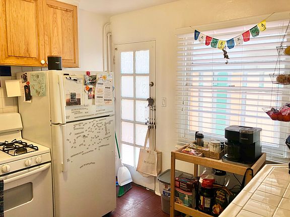 2nd image of 725 Coronado Ct